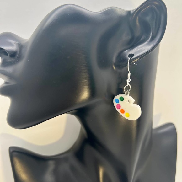 Artist Earrings - Paint Pallet Earrings - Dangle Earrings - Art Teacher Earrings - Picture 6 of 7